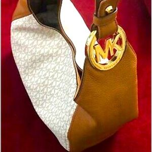 Michael Kors Hobo Bag